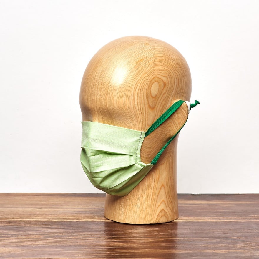Set of 20 pieces of 3-layered reusable hygienic green masks