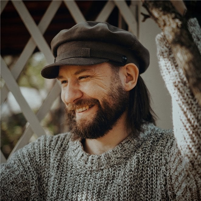 Lennon - breton Liverpool style cap made of cotton corduroy