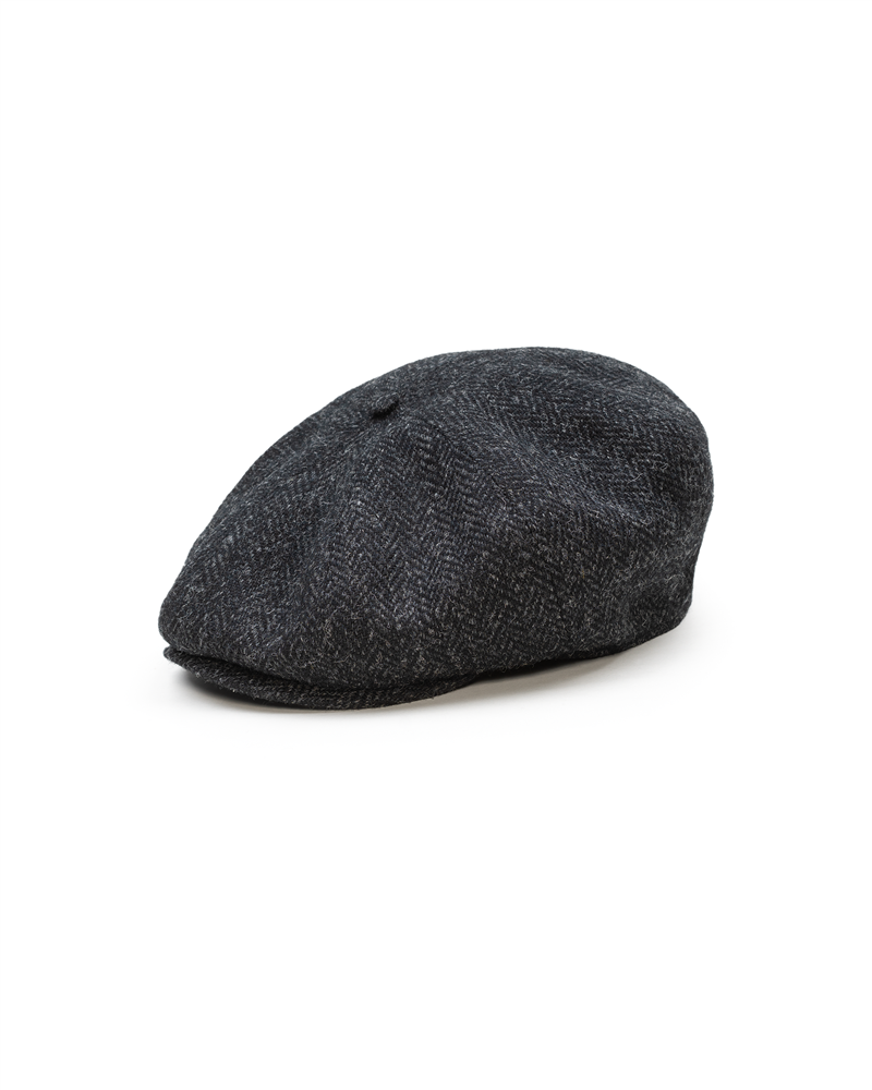 Peaky Cap - made of genuine Harris Tweed with sewn down visor