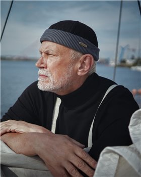 Docker Leon Beanie cap with a  ribbing sewed with woolen cloth 2