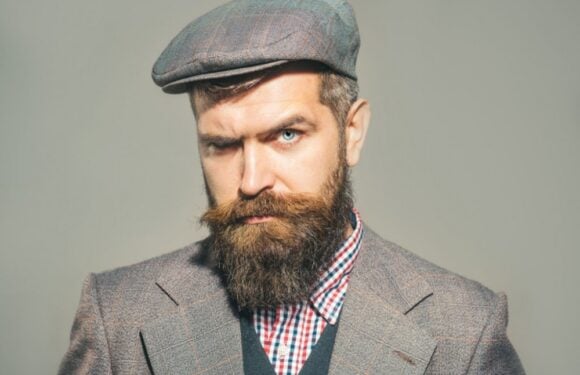 How to wear a flat cap? A Guide for Ladies and Gentlemen