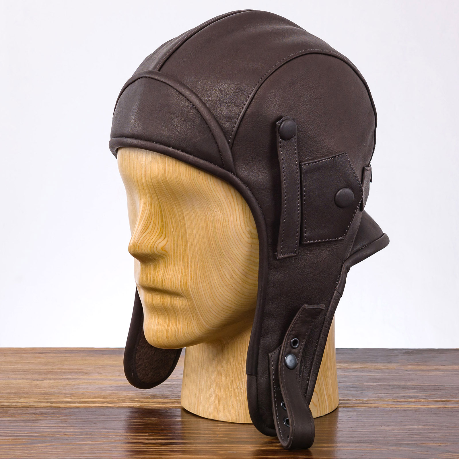 Karelia - genuine leather aviator winter cap with warm ear flaps